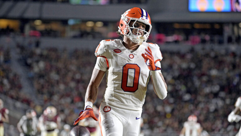 Antonio Williams OVER 55.5 Receiving Yards (-114)