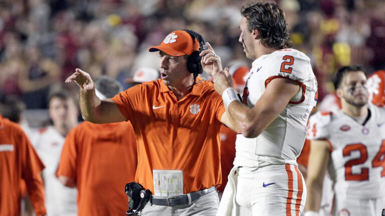 13. Clemson Tigers