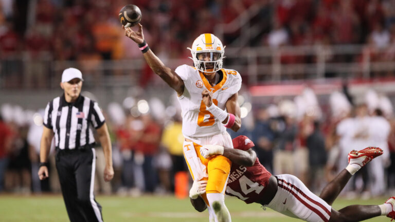 Tennessee Volunteers | Trend: -4 Spots