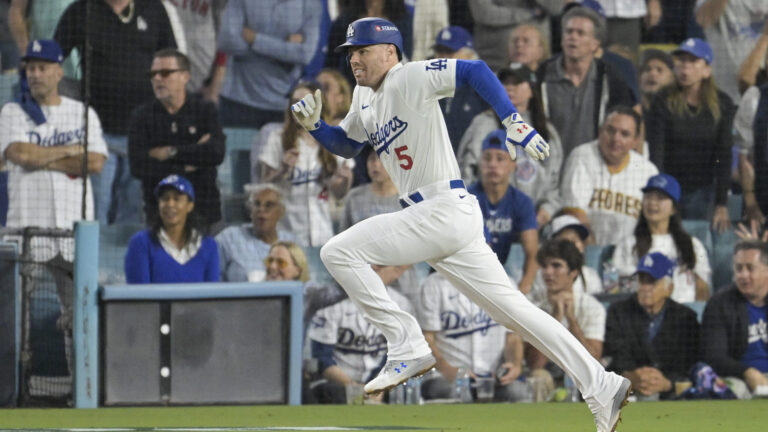 13) Freddie Freeman, Los Angeles Dodgers: $27 Million