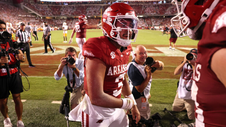 Texas Bowl: West Virginia vs. Arkansas
