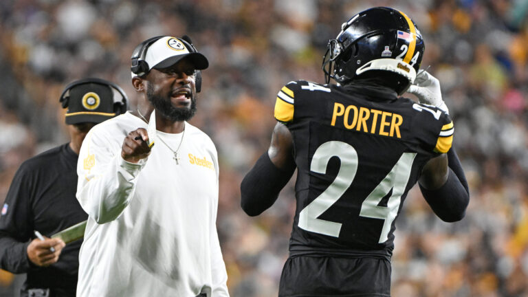 Pittsburgh Steelers (-3) vs. Las Vegas Raiders