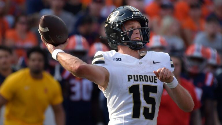 8:00 PM ET | No. 2 Oregon (4-0, 1-0) @ Purdue (1-6, 0-3) | FOX