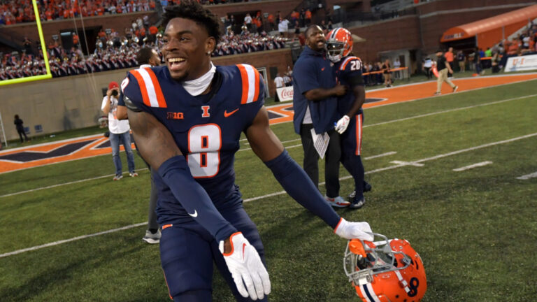 No. 24 Michigan Wolverines (-3.5) vs. No. 22 Illinois Fighting Illini