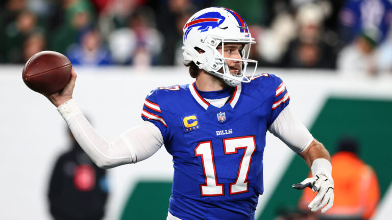Tennessee Titans vs. Buffalo Bills (-8.5)
