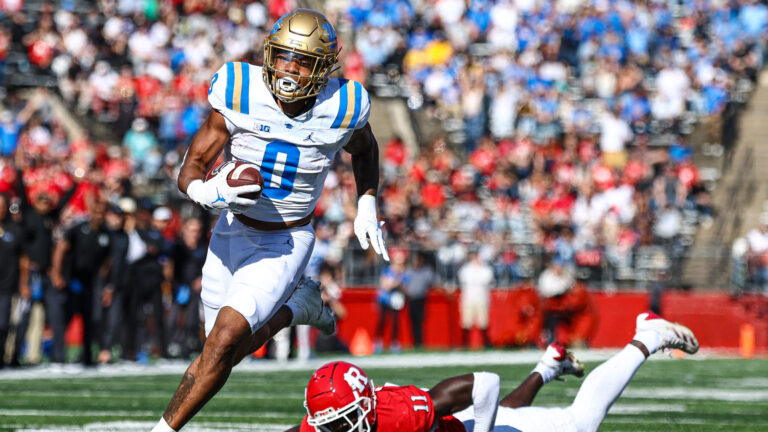 8) UCLA Bruins (2-5)