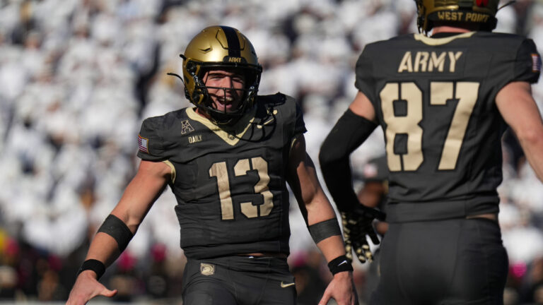 Air Force Falcons vs. No. 21 Army Black Knights (-22.5)