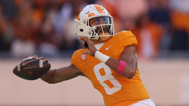 10 Seed: Tennessee Volunteers (At-Large)