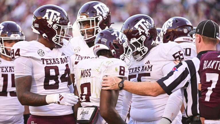 Texas Longhorns vs. Texas A&M Aggies