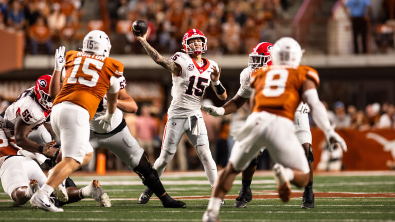 Texas Longhorns vs. Georgia Bulldogs