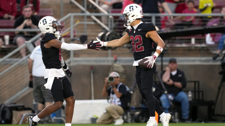 5) Stanford Cardinals (2-5)