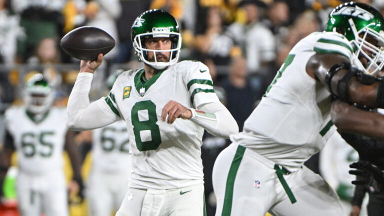New York Jets (-7) vs. New England Patriots
