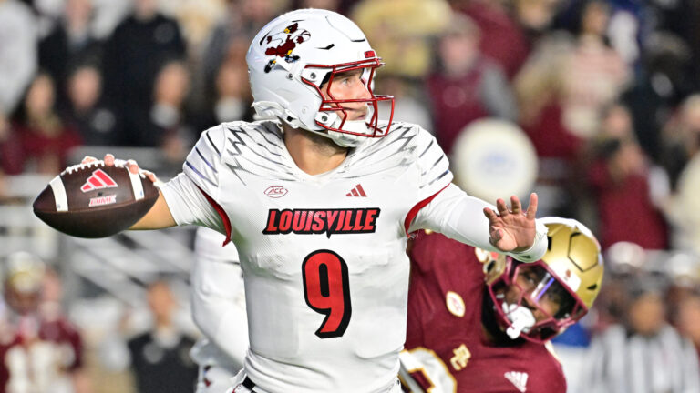 8) Tyler Shough, Louisville Cardinals