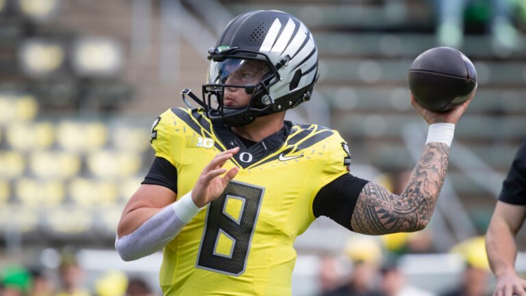 3. Oregon Ducks