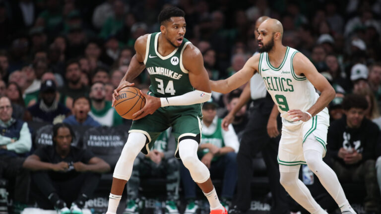 Giannis Antetokounmpo - Stud