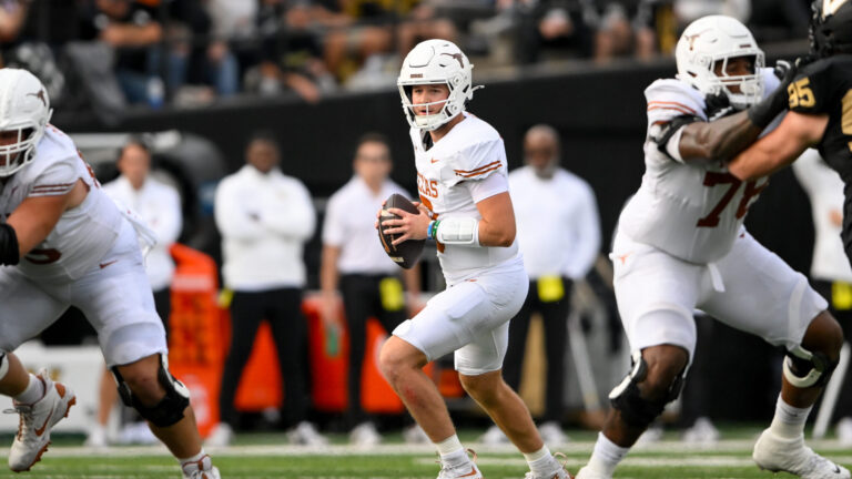 Quarterfinals: No. 1 Texas vs. No. 8 Tennessee