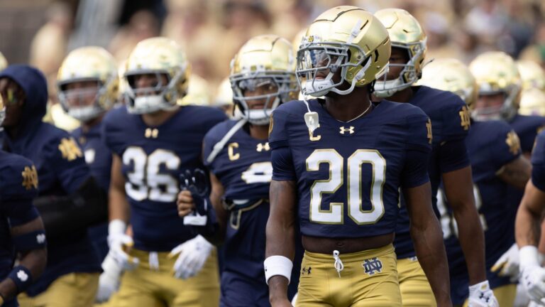 15. Los Angeles Rams (4-4)