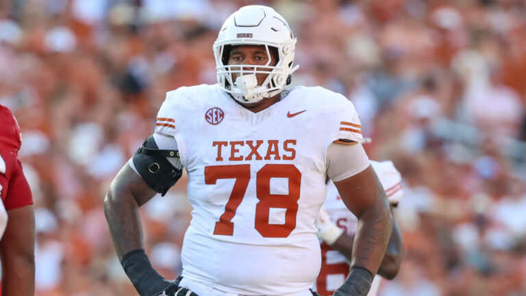 6) OL Kelvin Banks Jr, Texas