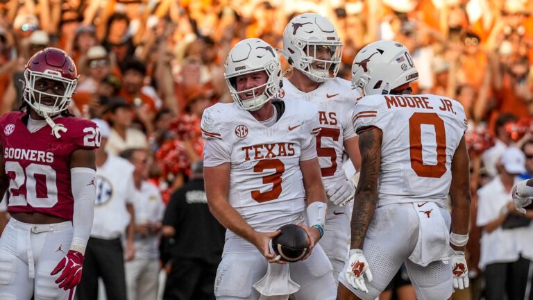 9 Seed: Texas Longhorns (7-1)