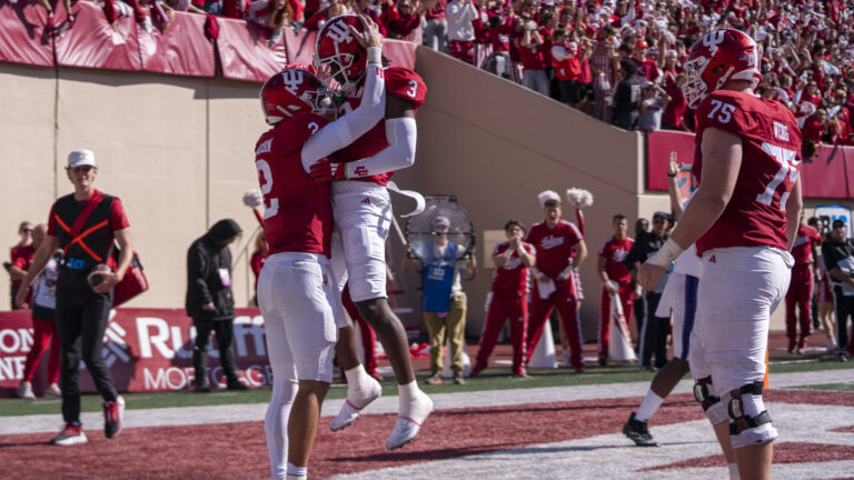 Indiana Hoosiers (9-0)