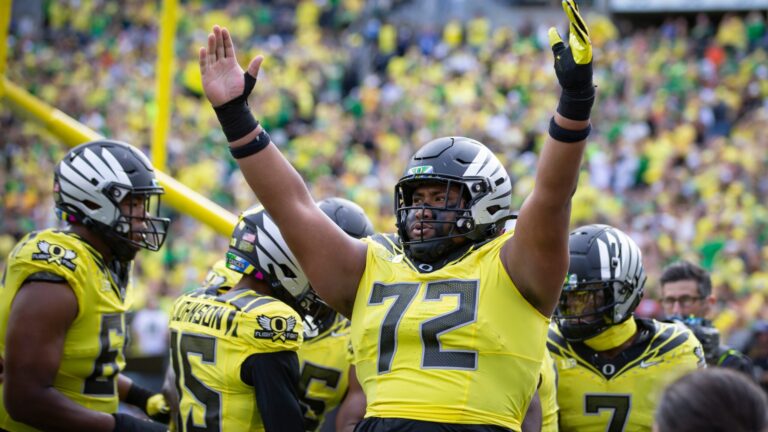 1. Oregon Ducks