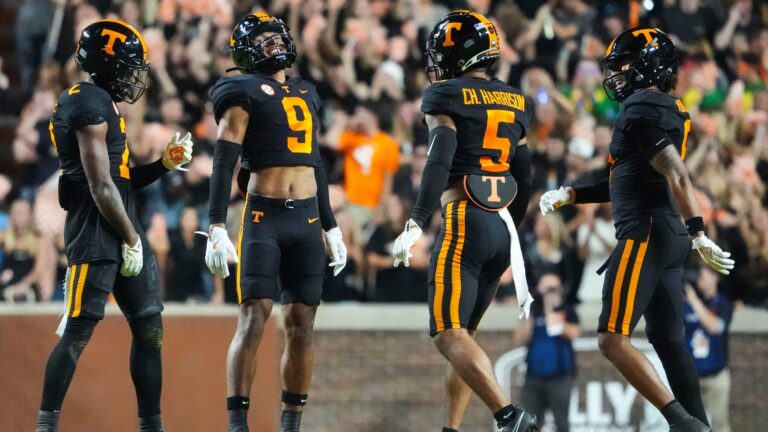 Mississippi State Bulldogs vs. No. 7 Tennessee Volunteers (-23.5)