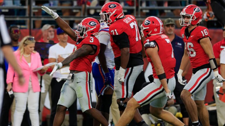 2. Georgia Bulldogs - SEC Champion