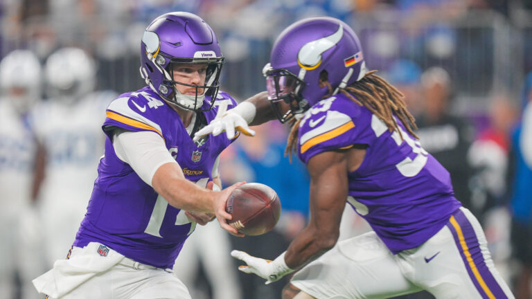 Minnesota Vikings (-4.5) vs. Jacksonville Jaguars