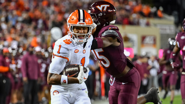 Pop-Tarts Bowl - Dec. 28 - Clemson vs. Iowa State