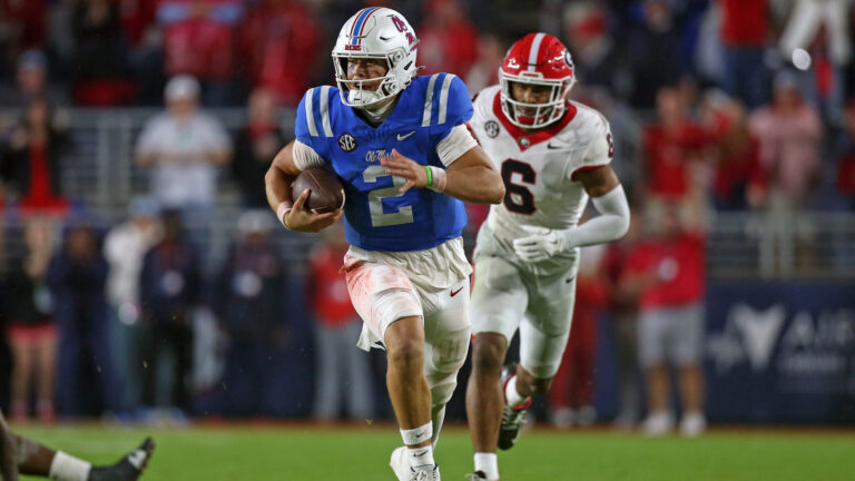 9) Ole Miss Rebels (8-2)