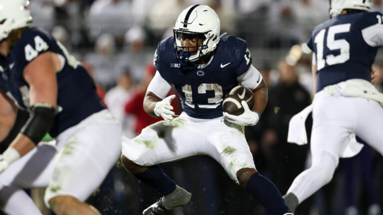1st Round Playoff - (11) Georgia at (6) Penn State