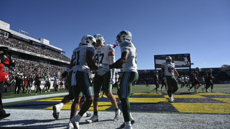 20) Tulane Green Wave (8-2)