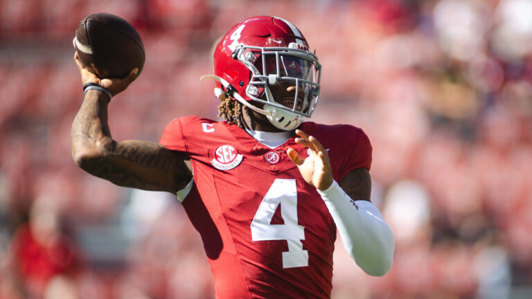 7) Alabama Crimson Tide (8-2)