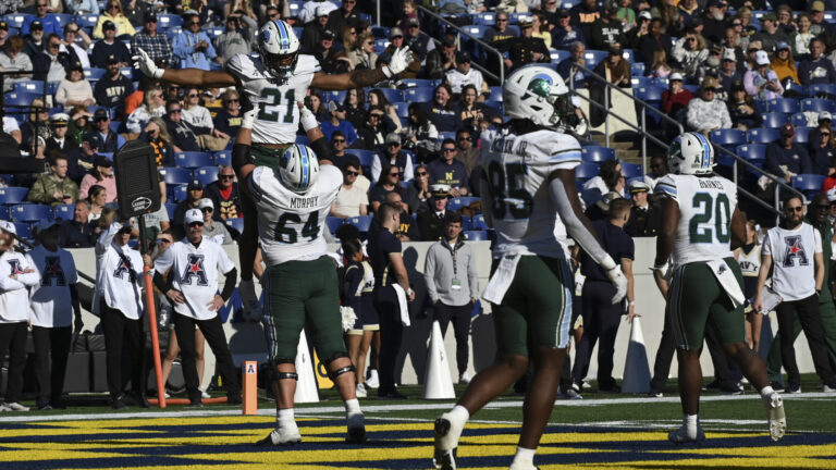 17) Tulane Green Wave