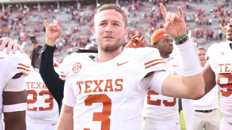 Kentucky Wildcats vs No. 3 Texas Longhorns (-20.5)