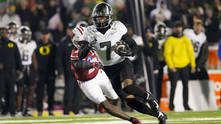 1 Seed: Oregon Ducks (Big Ten Champ)