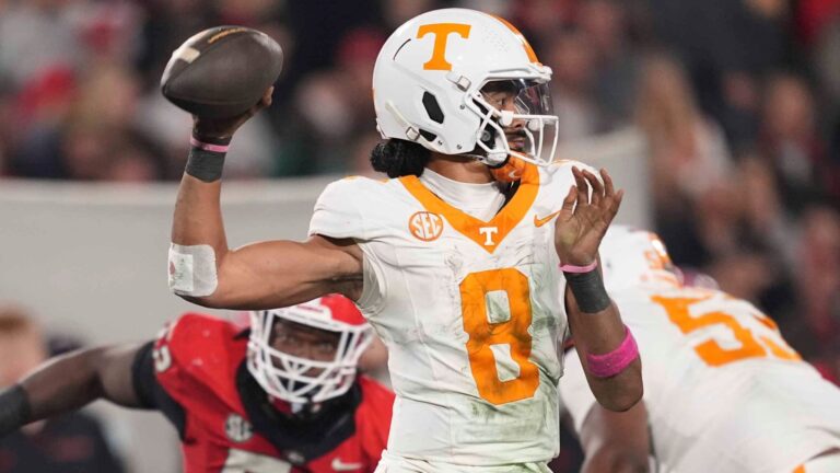 UTEP Miners vs No. 10 Tennessee Volunteers (-41.5)