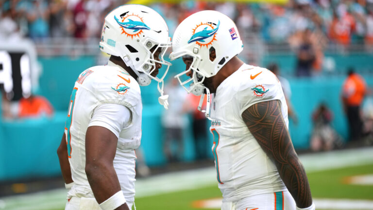 New England Patriots vs Miami Dolphins (-7.5)