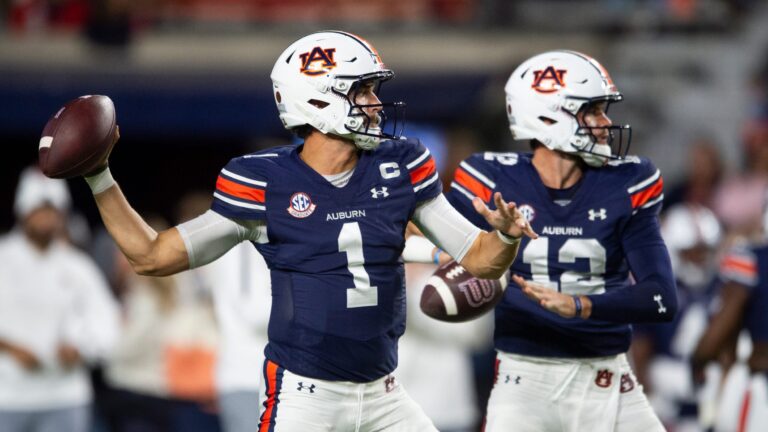 Auburn Tigers vs No. 13 Alabama Crimson Tide (-11.5)