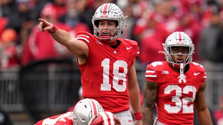 2) Ohio State Buckeyes
