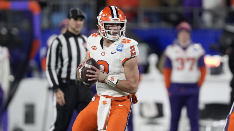 QB Cade Klubnik (+1100)