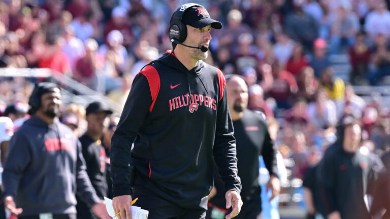 Western Kentucky Hilltoppers vs Jacksonville State Gamecocks (-4.5)