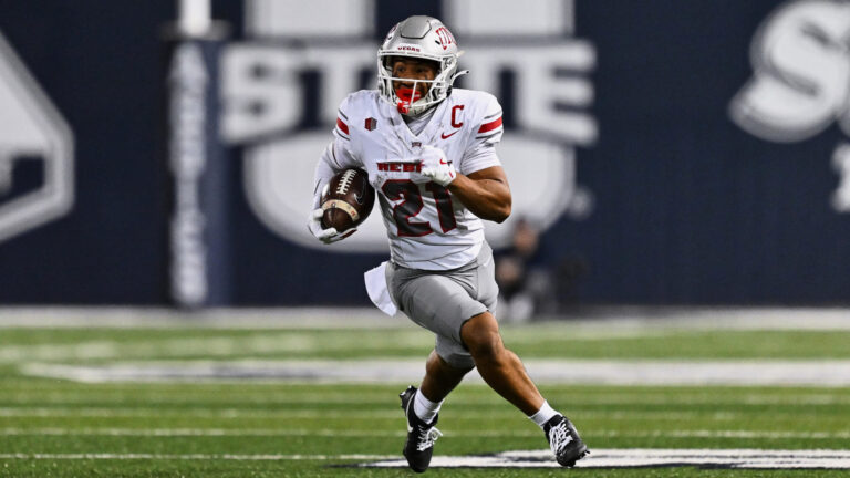 2) WR Jacob De Jesus, UNLV