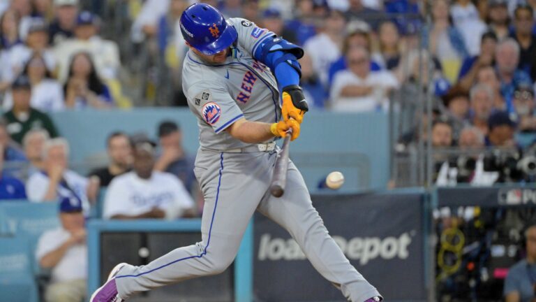 1B Pete Alonso, Free Agent