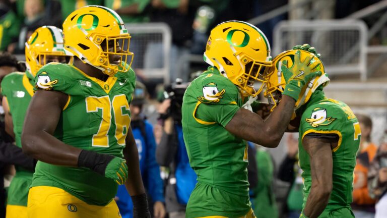 Semifinal Matchup: No. 6 Penn State vs. No. 1 Oregon