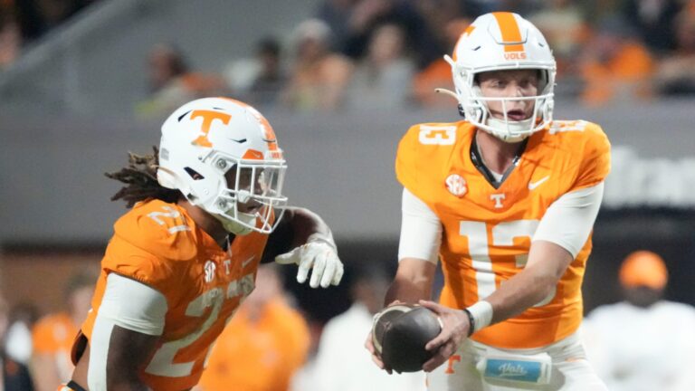 10) QB Gaston Moore, Tennessee