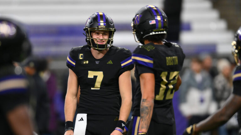 24) Washington Huskies