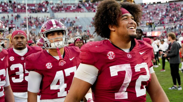No. 6 Seed (4) Texas Longhorns vs No. 11 Seed (11) Alabama Crimson Tide