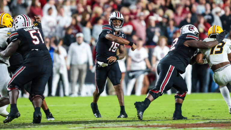 15) South Carolina Gamecocks (9-3)