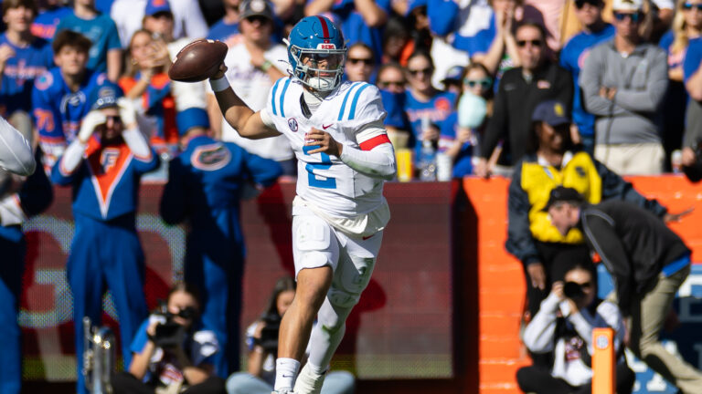 Ole Miss Rebels | Trend: -1